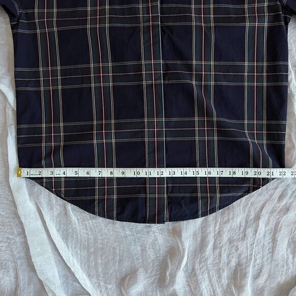 Everlane The Oversized Poplin Shirt Plaid Bottom Down Red and Green Lines modest - Picture 9 of 11